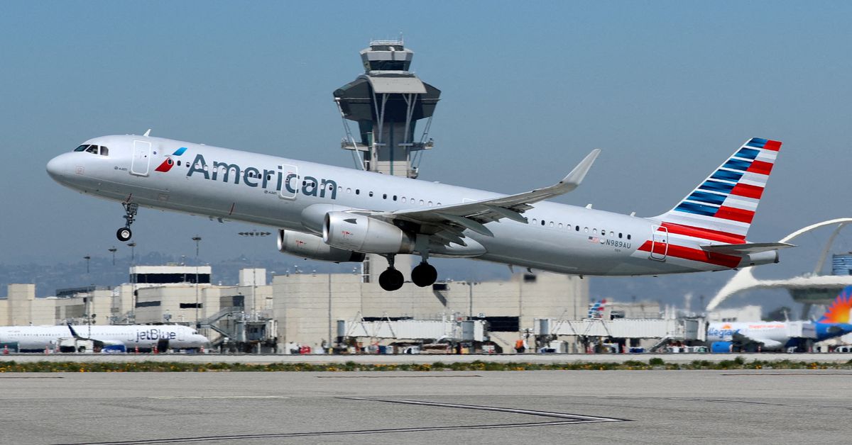 American Airlines pilots reach agreement on new contract