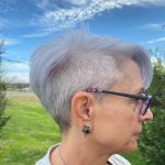 21 Most Flattering Pixie Cuts for Older Ladies with Glasses