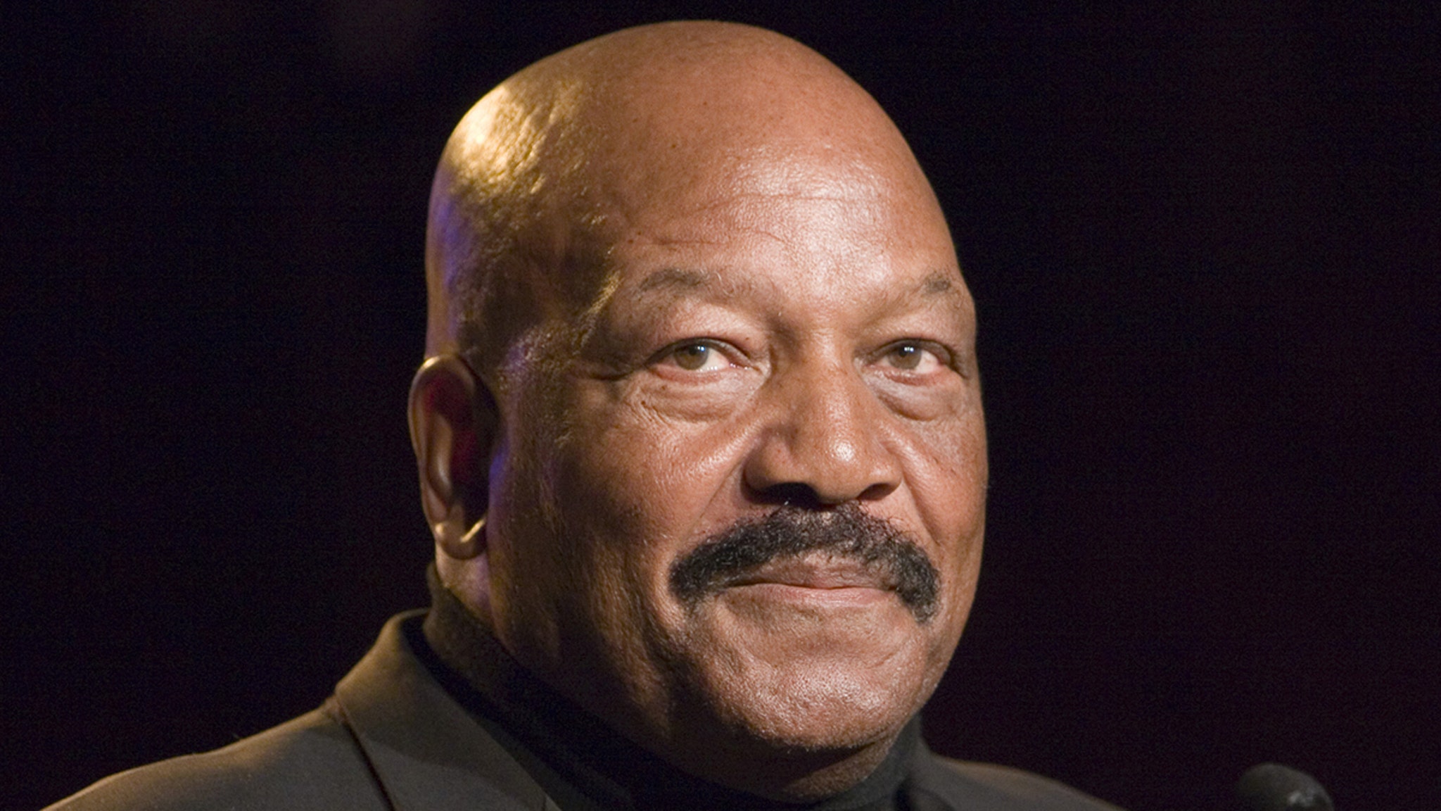 Jim Brown Dead At 87, Legendary Football Player