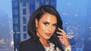 Joy Taylor fans claim Fox Sports host could’ve been a supermodel after popular host shares’ flawless’ new pics