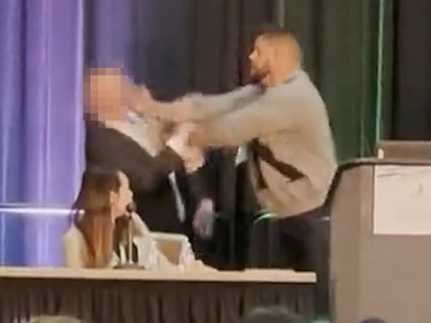 Angry husband slaps doctor at a medical conference, accuses him of sexually assaulting his wife