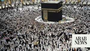 30,000 copies of Quran distributed to worshippers at Grand Mosque, Prophet’s Mosque during Ramadan