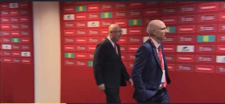 Video: Manchester United co-owner Avram Glazer ignores questions about club sale