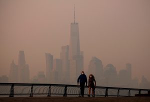 Fox News Expert Insists ‘No Health Risk’ from New York’s Smoke-Filled Air