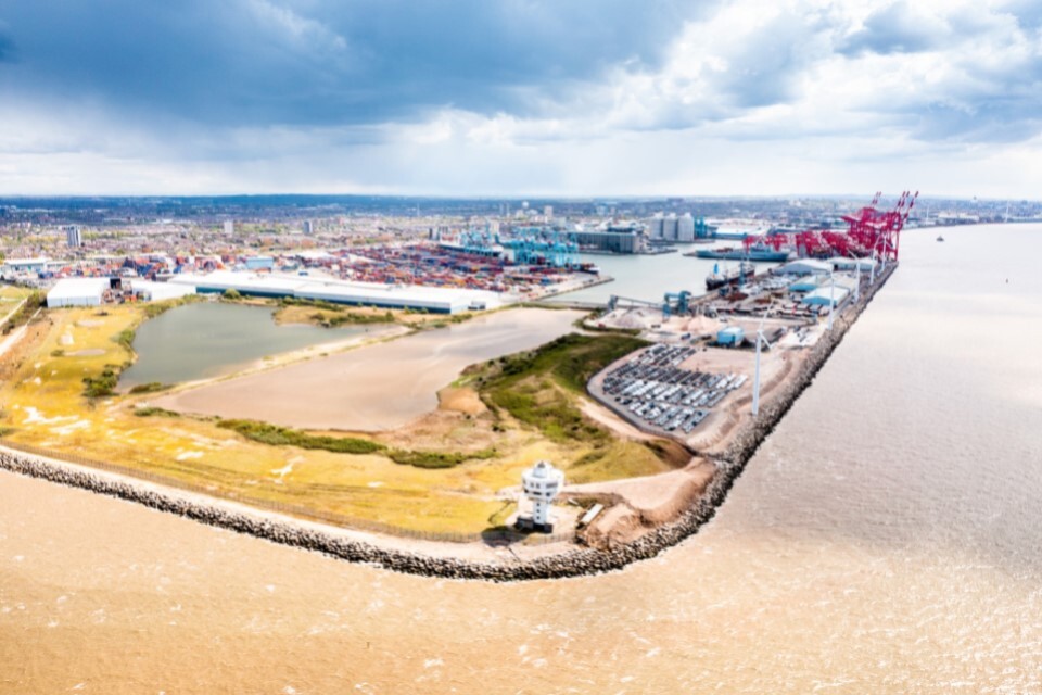 UKHO Signs MoUs with Port of London Authority and Peel Ports Group