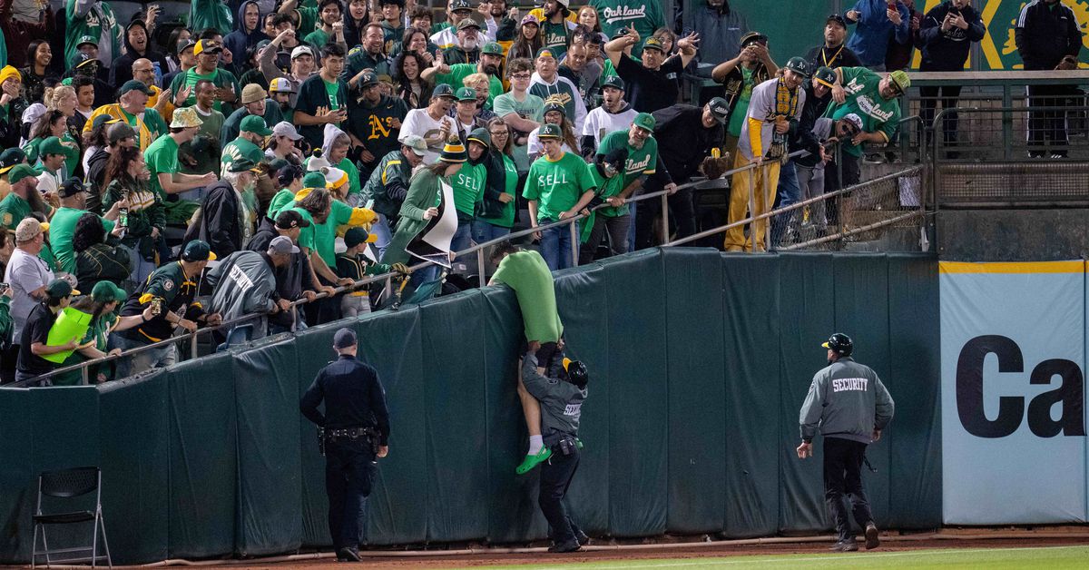 Oakland A’s fans’ ‘reverse boycott’ was actually genius