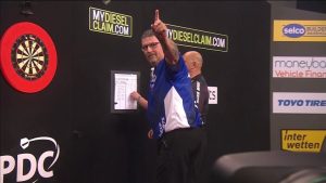 Vintage Gary Anderson! Flying Scotsman lands stunning 141 to see Scotland home | Video | Watch TV Show | Sky Sports