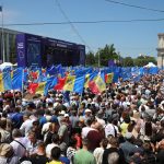 Tens of thousands rally in Moldova for EU membership