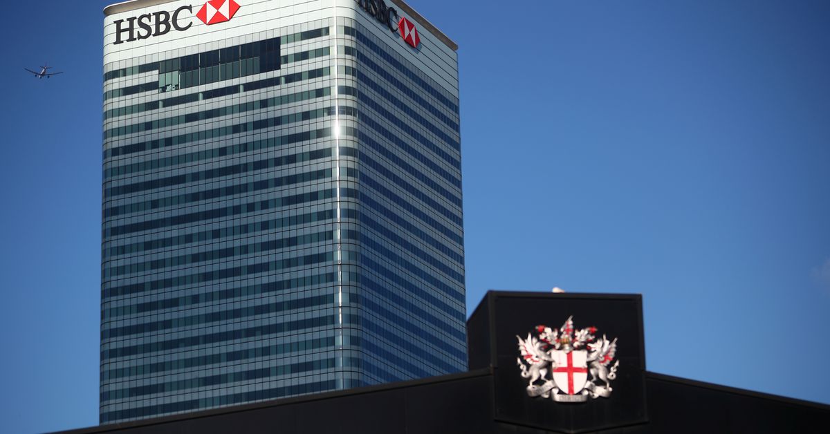 HSBC to ditch Canary Wharf tower in favour of central London -memo