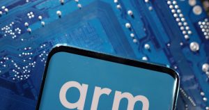 ARM’s latest CPUs push Android phone makers toward 64-bit only devices