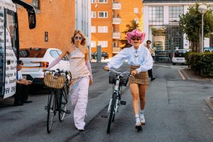 It’s a Halter Top Summer in Street Style