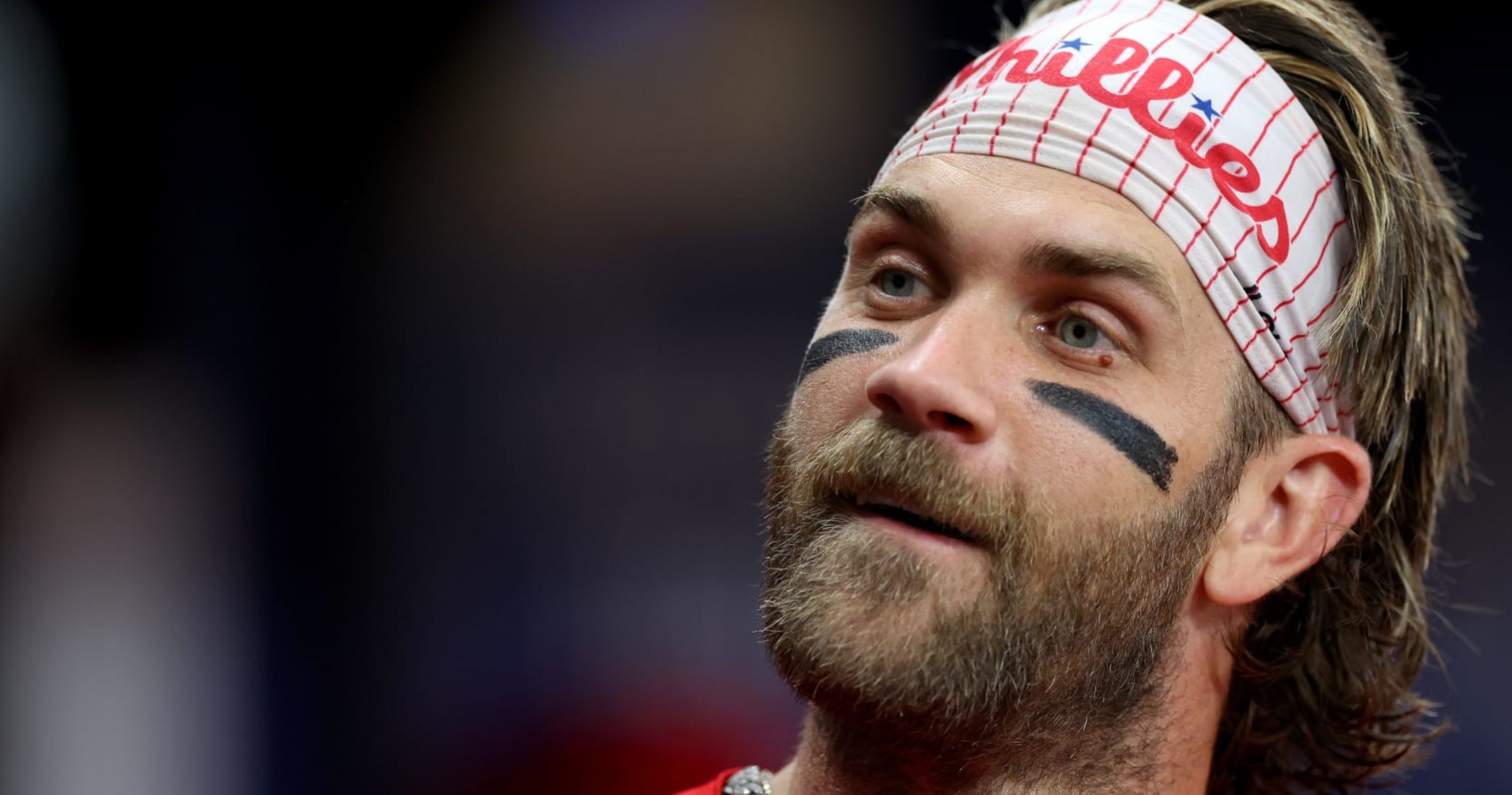 Phillies’ Bryce Harper Exits vs. Marlins with Apparent Elbow Injury After HBP