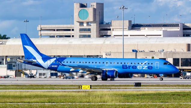 Breeze Airways’ Flash Sale Just Might Be Worth It