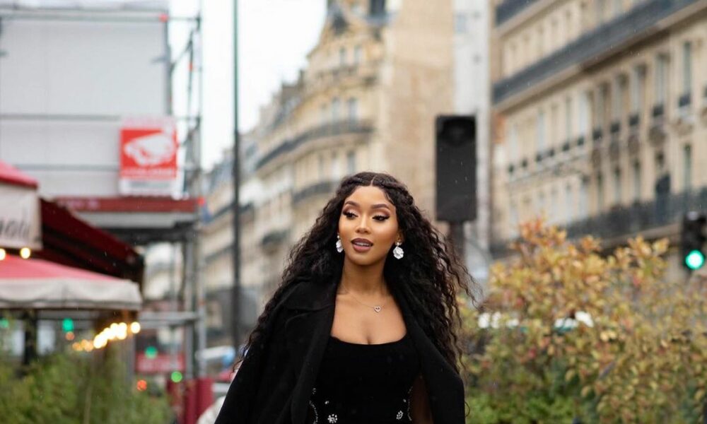 Nqobile Khwezi Will Show You How To Look Sophisticated & Chic Every Day