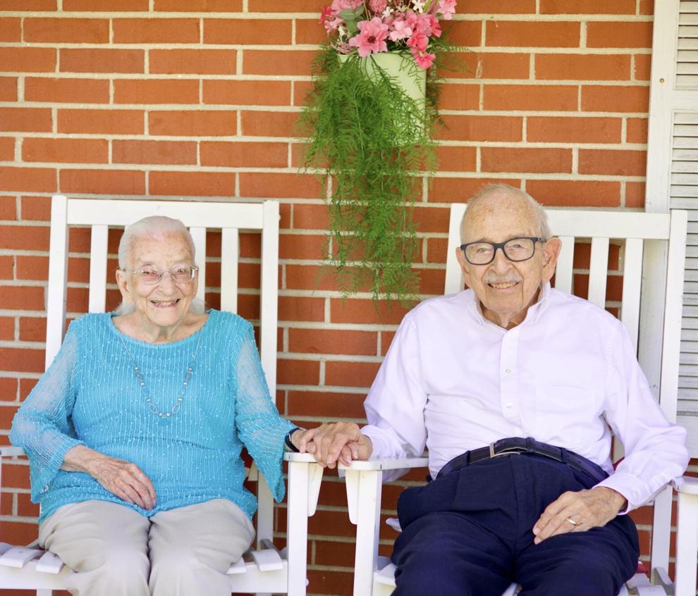 American Couple, Bill and Mareta Corley Celebrates 70th Wedding Anniversary