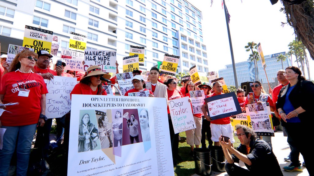 Striking Hotel Housekeepers Ask Taylor Swift to Support Their Cause by Postponing Los Angeles Concerts