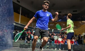 Hamza Khan becomes first Pakistani to win World Junior Squash Championship since 1986