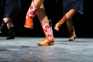 8 Must-Know Dance Moves for Country Music Lovers