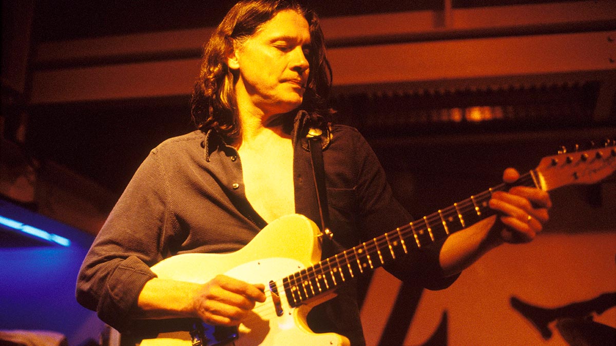 Introduce jazz chops into your blues solos with this lesson in Robben Ford’s masterful style