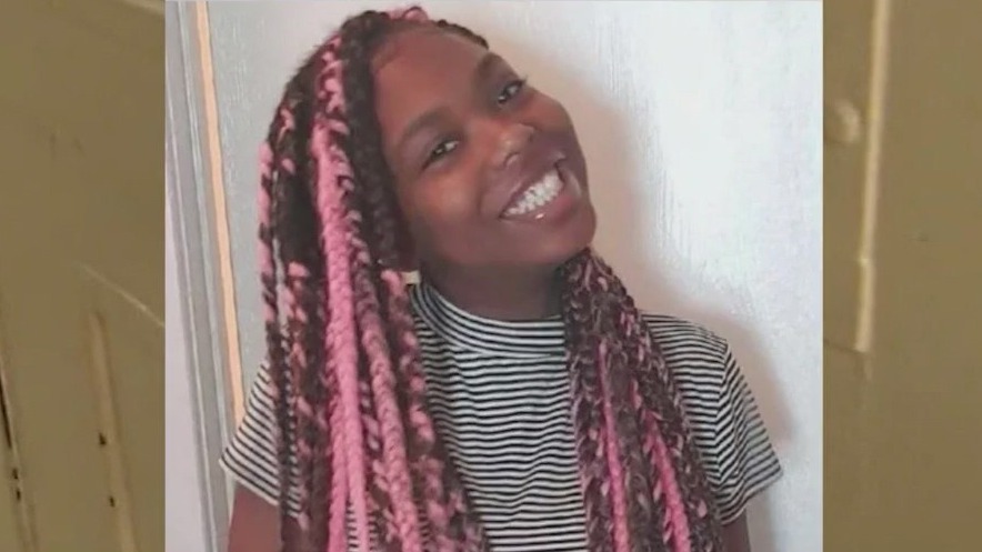 19-year-old woman with mental health issues dies in jail cell eight weeks after being held for missing court; familyÂ demandÂ answers