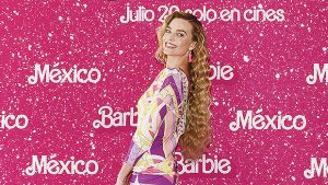 Margot Robbie Channels The ‘80s With Totally Crimped Barbie Look: Photos