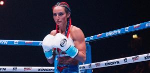 Pro-Fitness Athlete Whitney Johns Shows-Off Her Boxing as She Takes to the Heavy Bag