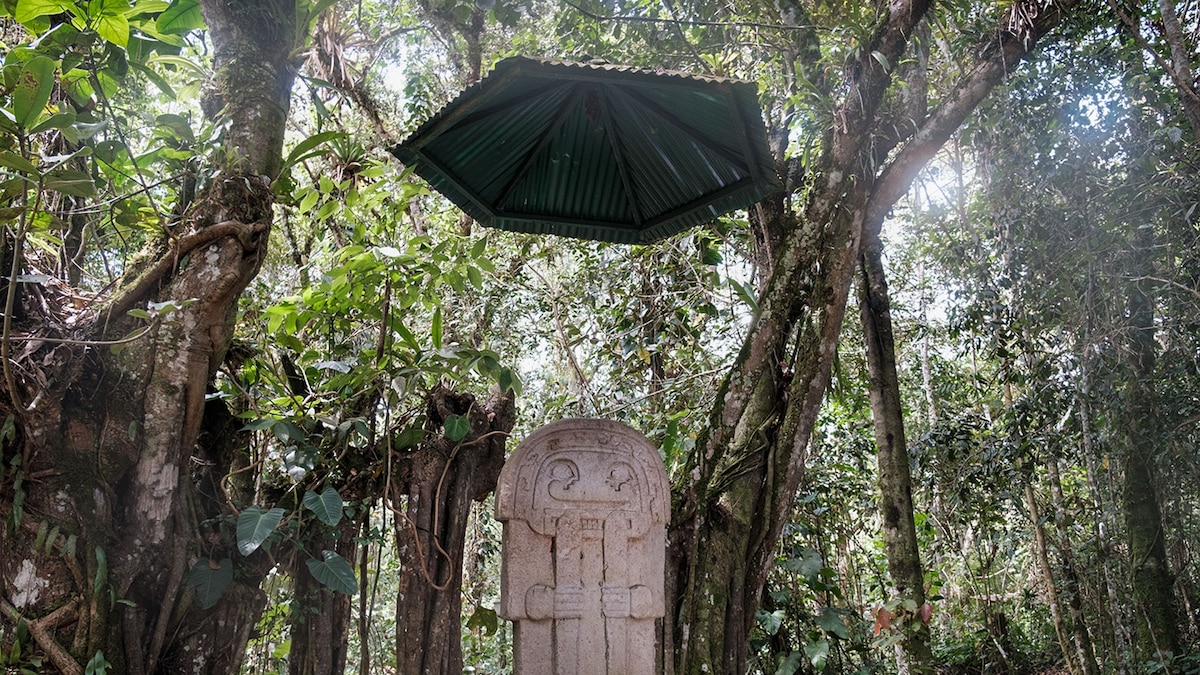 Visiting the rock statues of San Agustín, Colombia