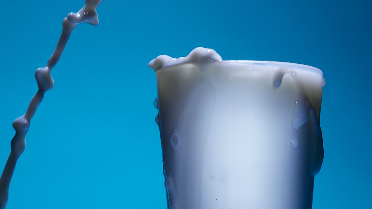 Is raw milk safe to drink? The science is clear.