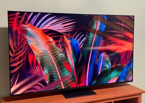 Samsung S95C OLED Review: An All Around Champ for Gaming and Streaming