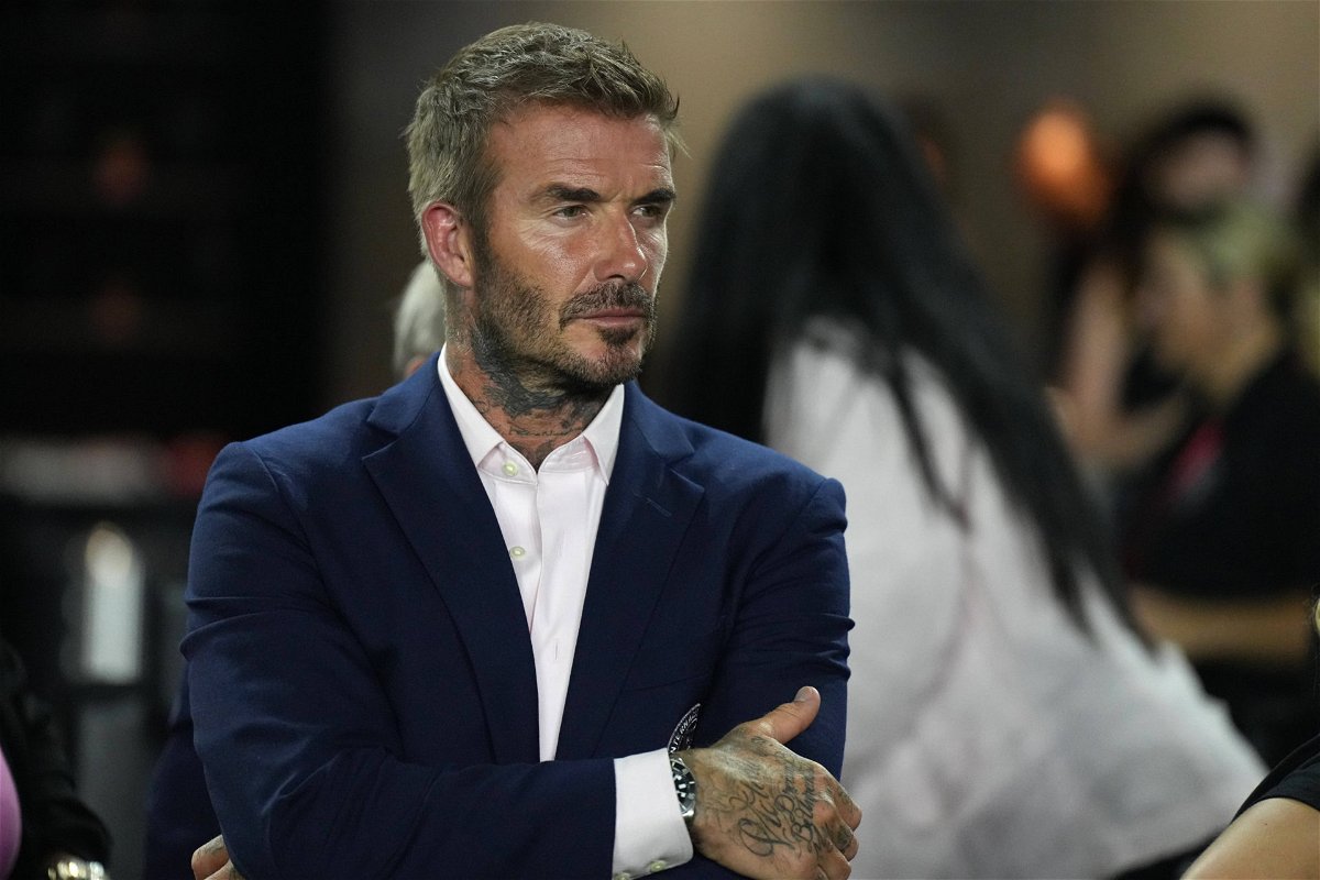 “Goodbye.. Waking Up to the Sad News” – David Beckham Grieves Saddening Demise of $15,000,000 Rich TV Icon at Age 88