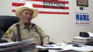 Right-wing sheriffs group that challenges federal law gaining acceptance around country…