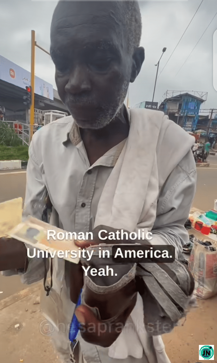 Software engineer, certified Oracle professional, pleads for help on street, shares emotional story (Video)