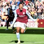 Bailey, Antonio score as Villa, Hammers thrill