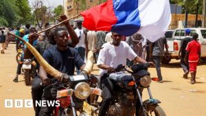 Niger coup: West African leaders threaten military intervention