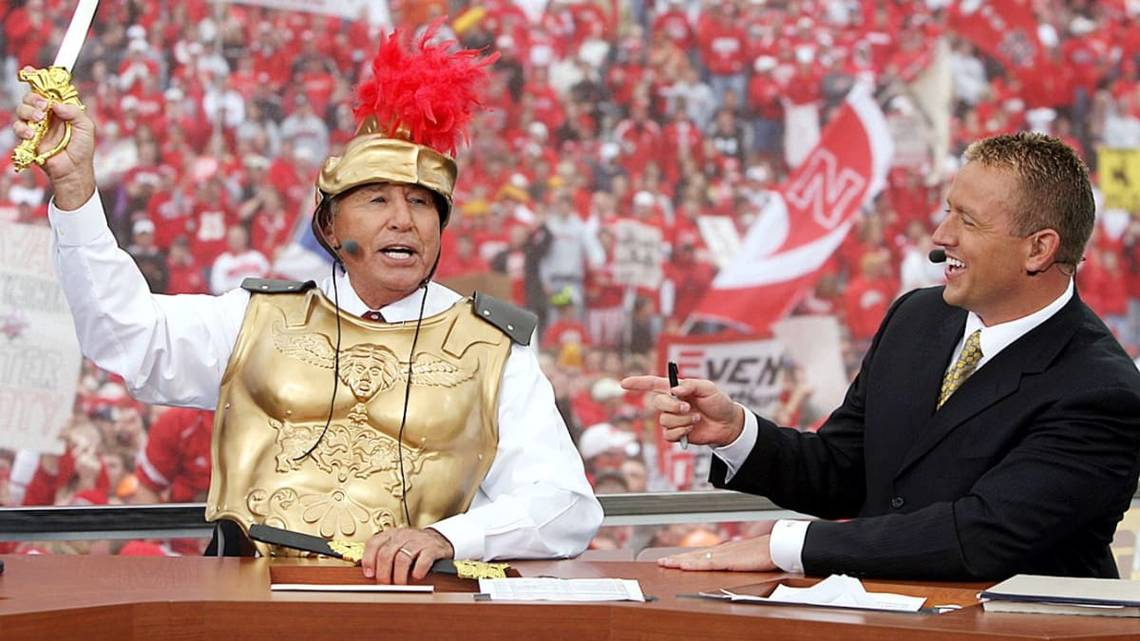 College Gameday’s Lee Corso Picks USC Over Georgia in the National Championship