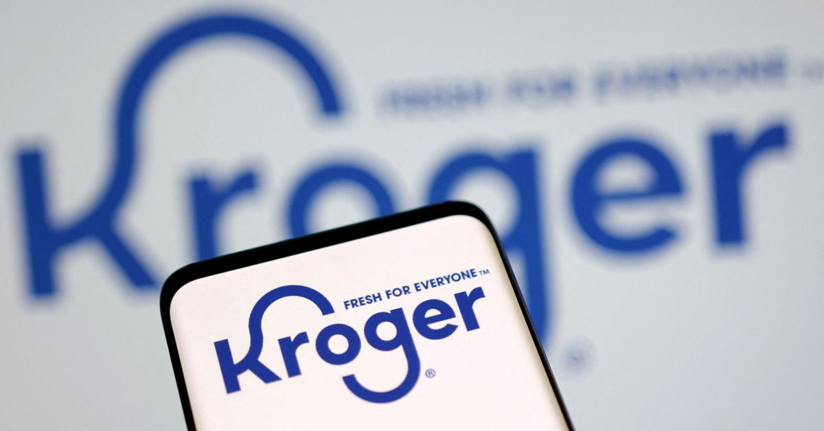 Kroger settles opioid case, posts net loss on related charge