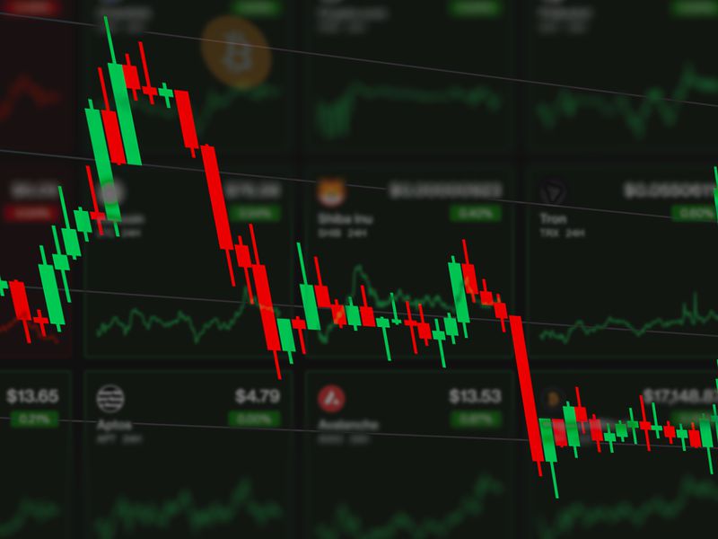 Trading Firms Deposit Millions in BTC, ETH and ARB to Exchanges as Crypto Sell-Off Intensifies