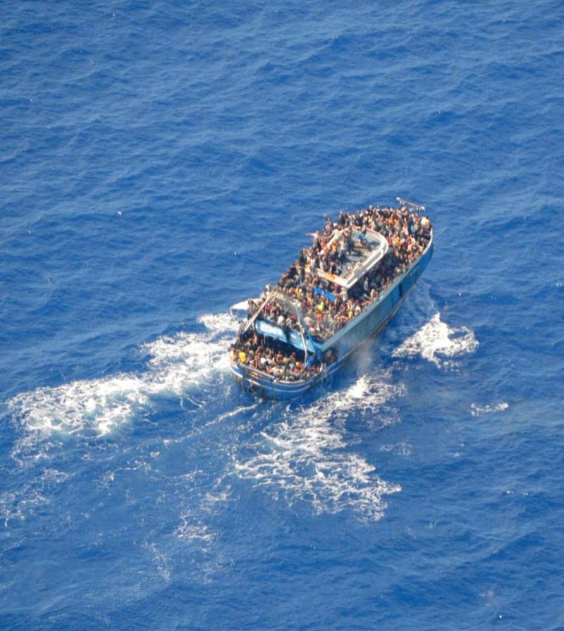 Greek government under pressure to call for inquiry into migrant boat tragedy