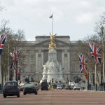 London Police Arrest Man Who Allegedly Climbed Over a Buckingham Palace Wall