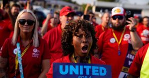 Detroit Three automakers enter final hours to avoid wider UAW strike