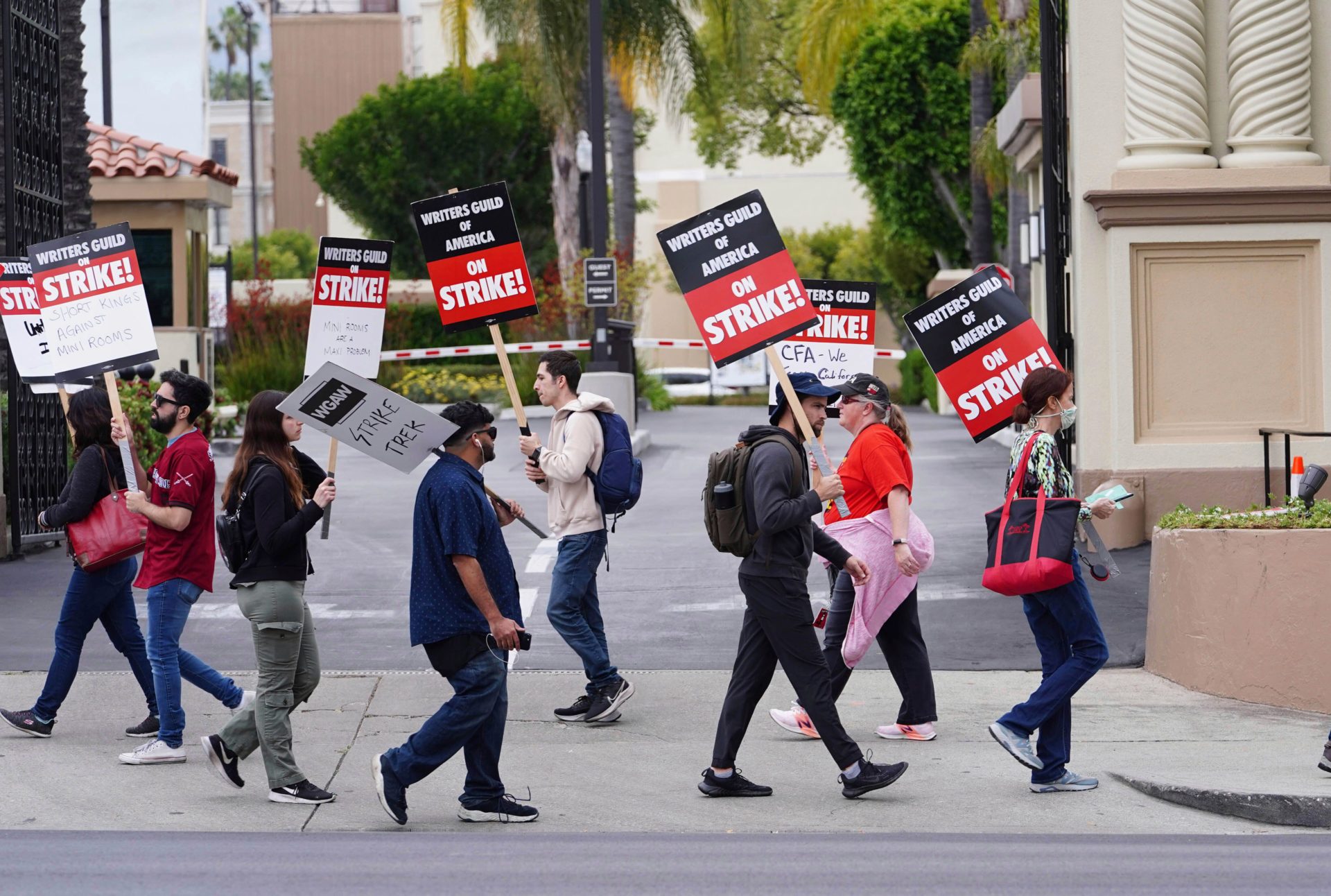 Writers’ Guild of America: Companies lost ‘at least’ $5 billion during strike 