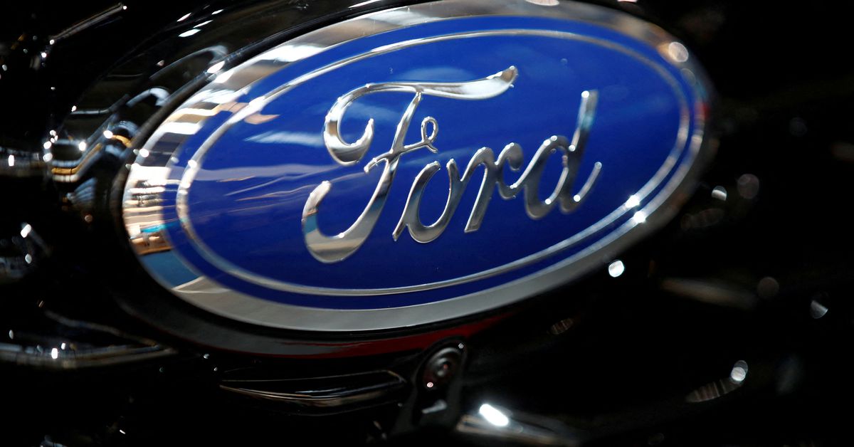 Canadian union Unifor says Ford offers wage increases of 10% for first year