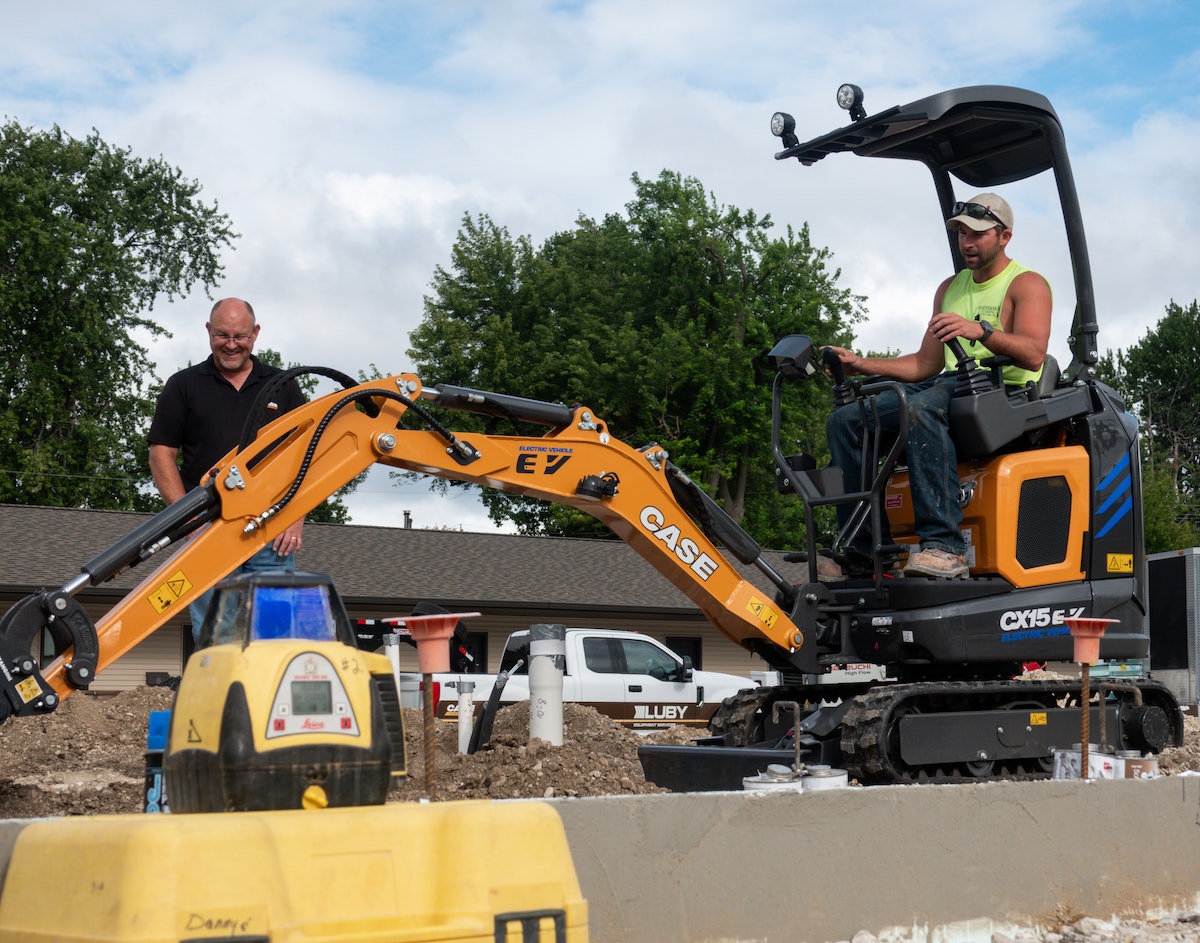 Case CE Delivers First Electric Mini Excavator in North America to Ill. Contractor