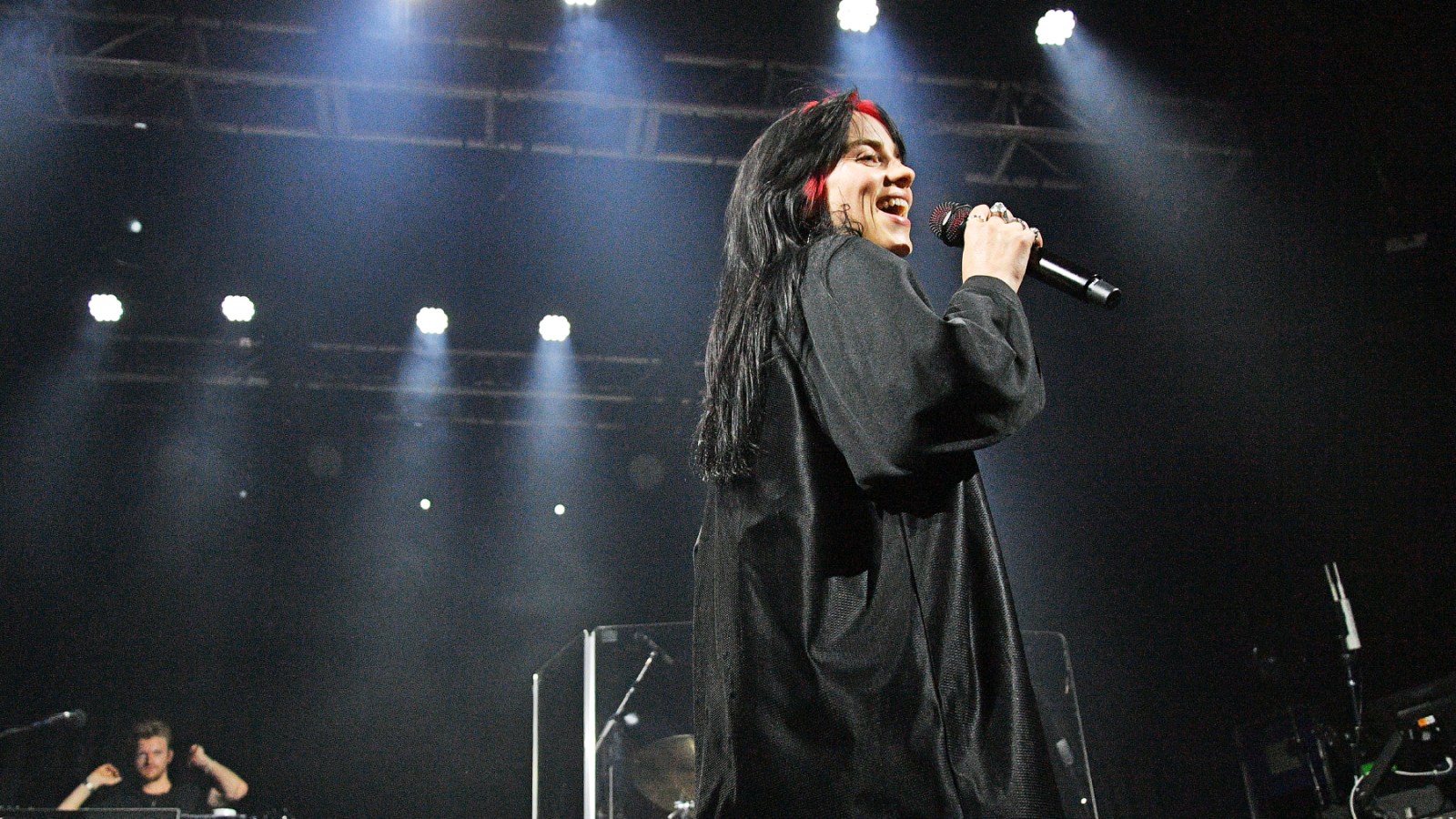 Billie Eilish Brings Out Boygenius, Labrinth at London Show