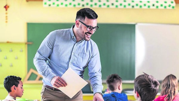 Colman Noctor: Children need to see more male teachers in primary school 