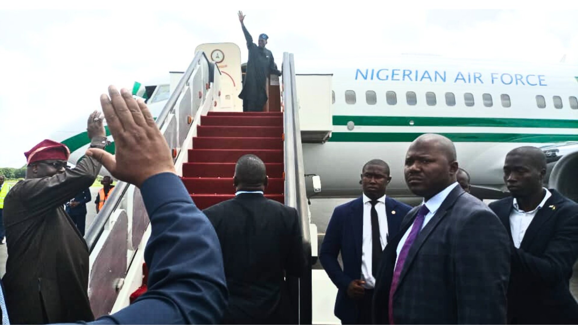 JUST IN: President Tinubu Departs Guinea-Bissau For Nigeria [PHOTOS]