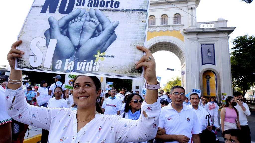 Mexico’s Supreme Court decriminalises abortion nationwide