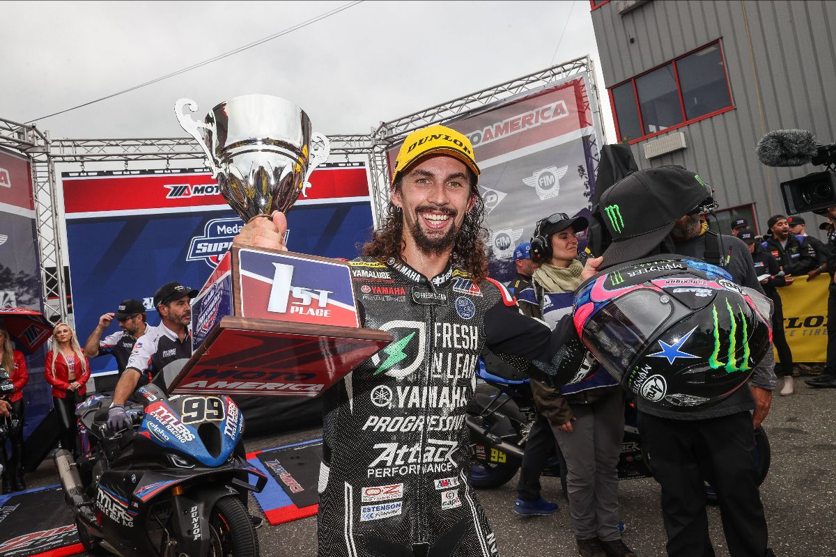 Beach Surprises With Medallia Superbike Victory At NJMP