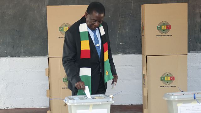 Zimbabwean President Emmerson Mnangagwa re-elected with 52.6% of the vote