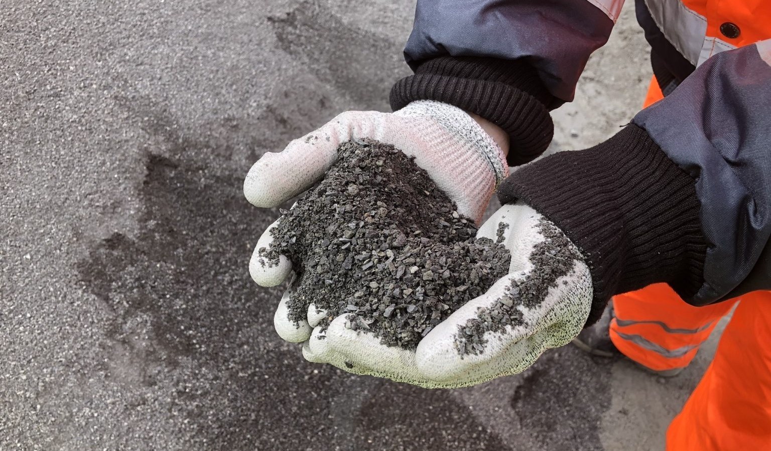 To reverse a troubling trend, farmers are adding rocks to their fields